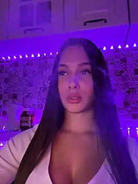 EricaWalls online show from 01.13.25