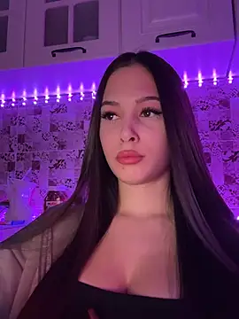 EricaWalls online show from 02.07.25