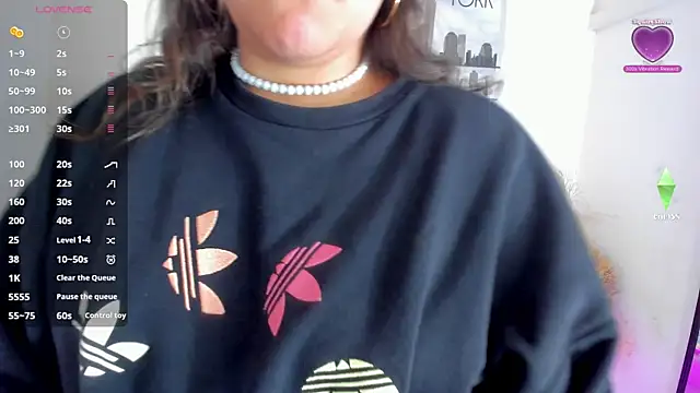 Snapshot of katy_giil chatting on 01.18.25 katy giil online show from 01.18.25