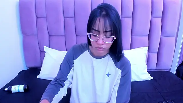 AriannaDavis online show from 02.18.25