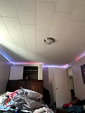 menaceswife online show from 10.02.25