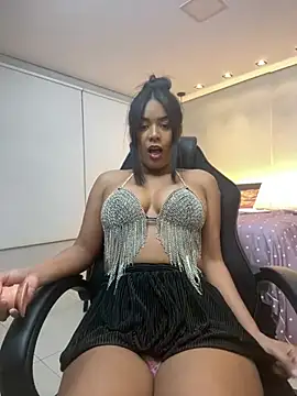 Laisabrazil online show from 12.08.24