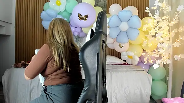 Danna topless online show from 04.08.26