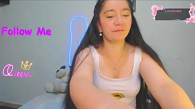 litle mily  online show from 07.18.26