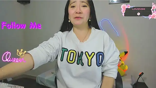 litle mily  online show from 07.23.26