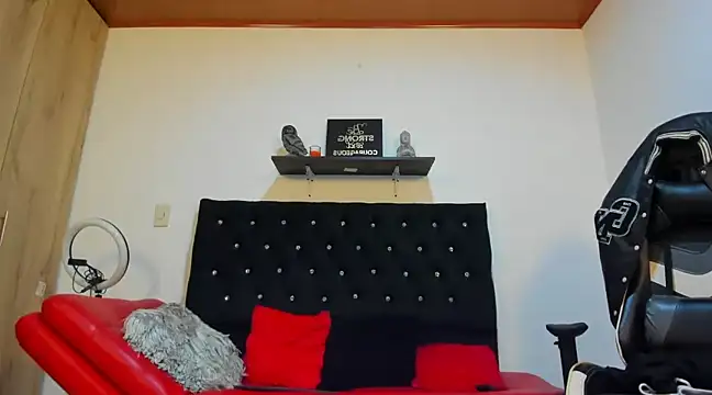 julian wallace online show from 02.26.25