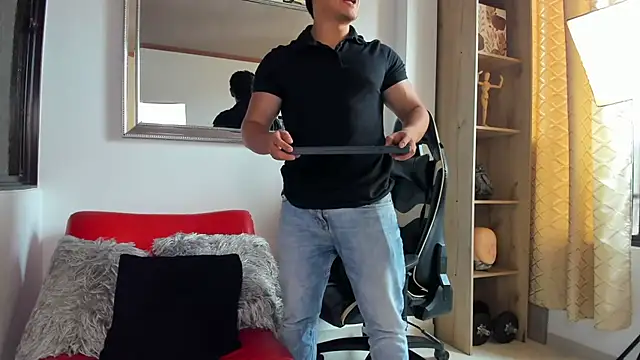 julian wallace online show from 04.08.26