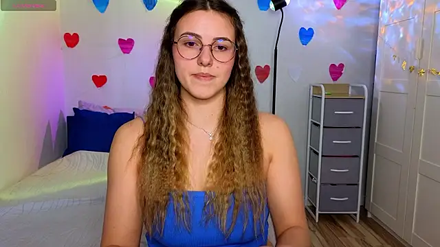 Snapshot of sophia_euphoriaa chatting on 02.06.26 sophia euphoriaa online show from 02.06.26