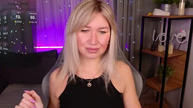 MilaBott online show from 11.15.25