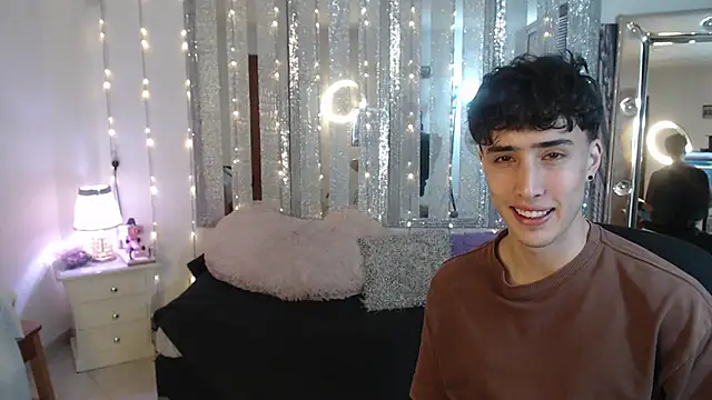 gojo satoru 18 online show from 02.07.25