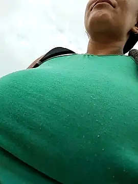 Horny-Mommy-Dirty online show from 05.18.26
