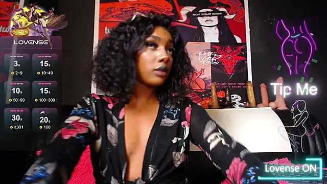 TIFFANYYSTAR online show from 03.15.25