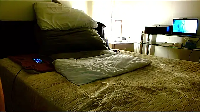 ImYourXtoy online show from 01.09.26