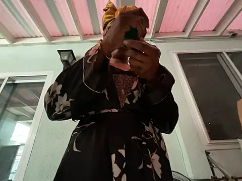 wynterheat online show from 02.10.25