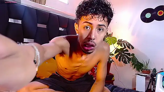 RyanRizzo online show from 12.10.24