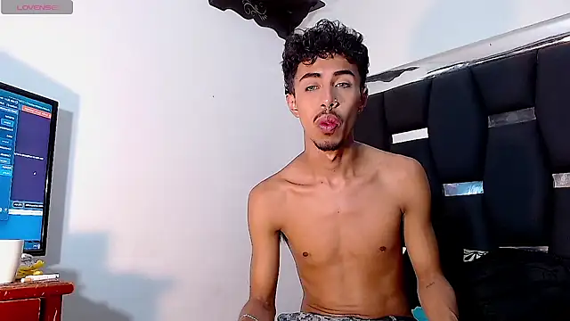 RyanRizzo online show from 12.15.24