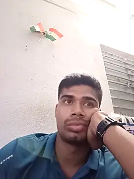 Snapshot of 900irani chatting on 10.10.25 900irani online show from 10.10.25