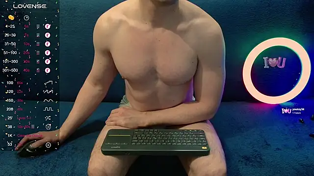 Snapshot of sasha_nik chatting on 11.11.25 sasha nik online show from 11.11.25