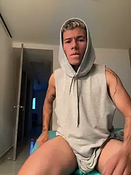 Logan smith1 online show from 02.02.25