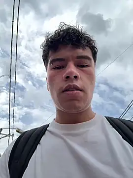 Logan smith1 online show from 09.17.25