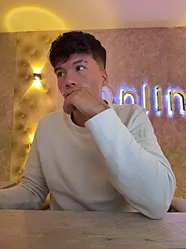 Logan smith1 online show from 11.21.25