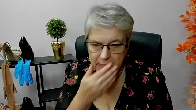 IrisDream online show from 01.07.25