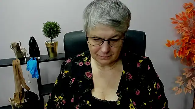 IrisDream online show from 01.14.25