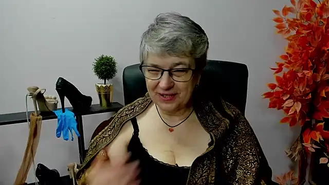 IrisDream online show from 02.13.25