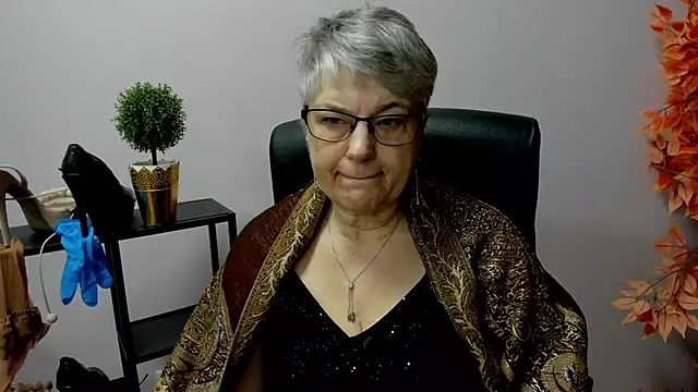 IrisDream online show from 02.21.25