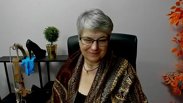 IrisDream online show from 02.26.25