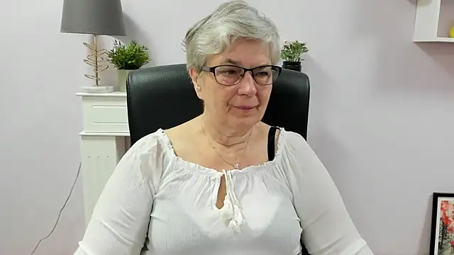 IrisDream online show from 06.18.26