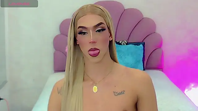 Snapshot of briana_sex32 chatting on 02.18.25 briana sex32 online show from 02.18.25