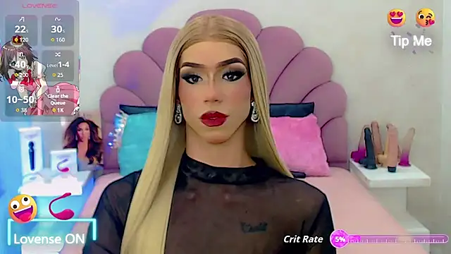 Snapshot of briana_sex32 chatting on 10.31.25 briana sex32 online show from 10.31.25