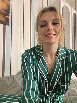 Snapshot of Liya_my chatting on 01.15.25 Liya my online show from 01.15.25