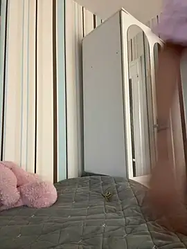 Snapshot of Liya_my chatting on 02.15.25 Liya my online show from 02.15.25