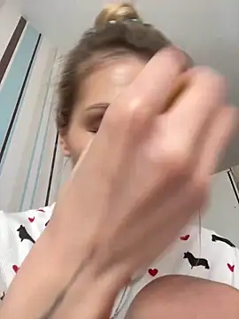 Snapshot of Liya_my chatting on 03.21.25 Liya my online show from 03.21.25