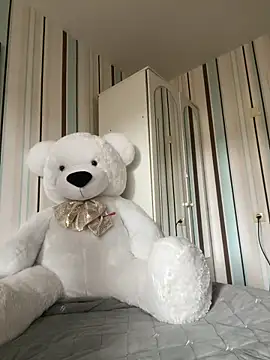 Snapshot of Liya_my chatting on 09.17.25 Liya my online show from 09.17.25