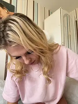 Snapshot of Liya_my chatting on 09.24.25 Liya my online show from 09.24.25