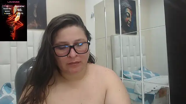 Snapshot of katty_femdom chatting on 09.15.25 katty femdom online show from 09.15.25