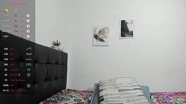 RoddyRich11 online show from 09.26.25