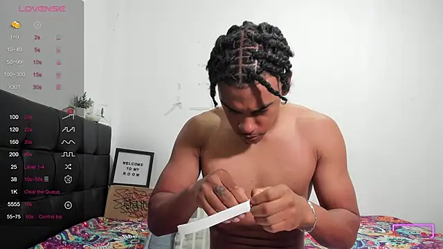 RoddyRich11 online show from 10.15.25