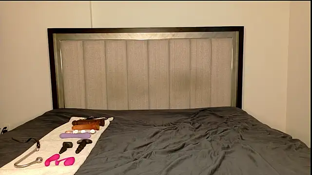 misscatxo online show from 01.10.25