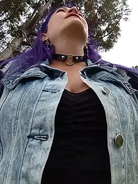 sophie banger online show from 10.13.25