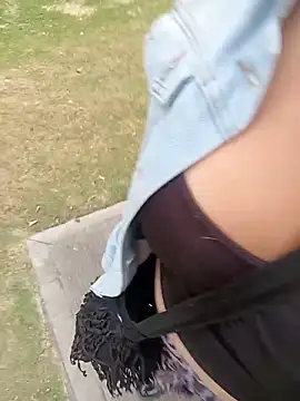 sophie banger online show from 03.30.26