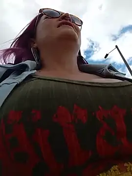 sophie banger online show from 05.24.26