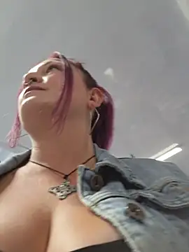 sophie banger online show from 07.02.26