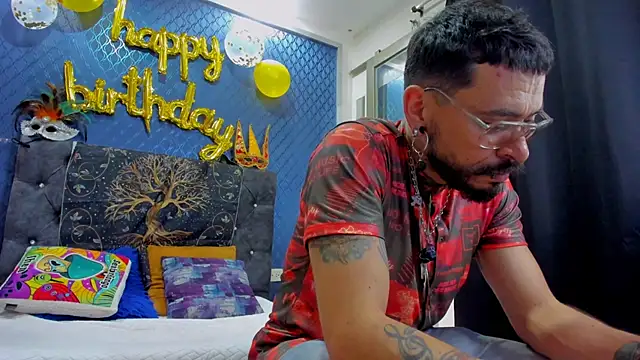 leondevereda online show from 02.20.25