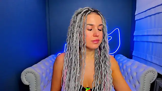 rock n roxy online show from 10.13.25