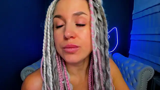 rock n roxy online show from 11.12.25