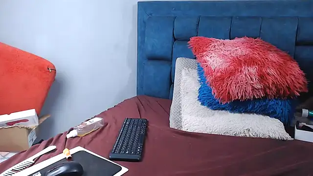 Snapshot of GabySteven chatting on 06.19.26 GabySteven online show from 06.19.26